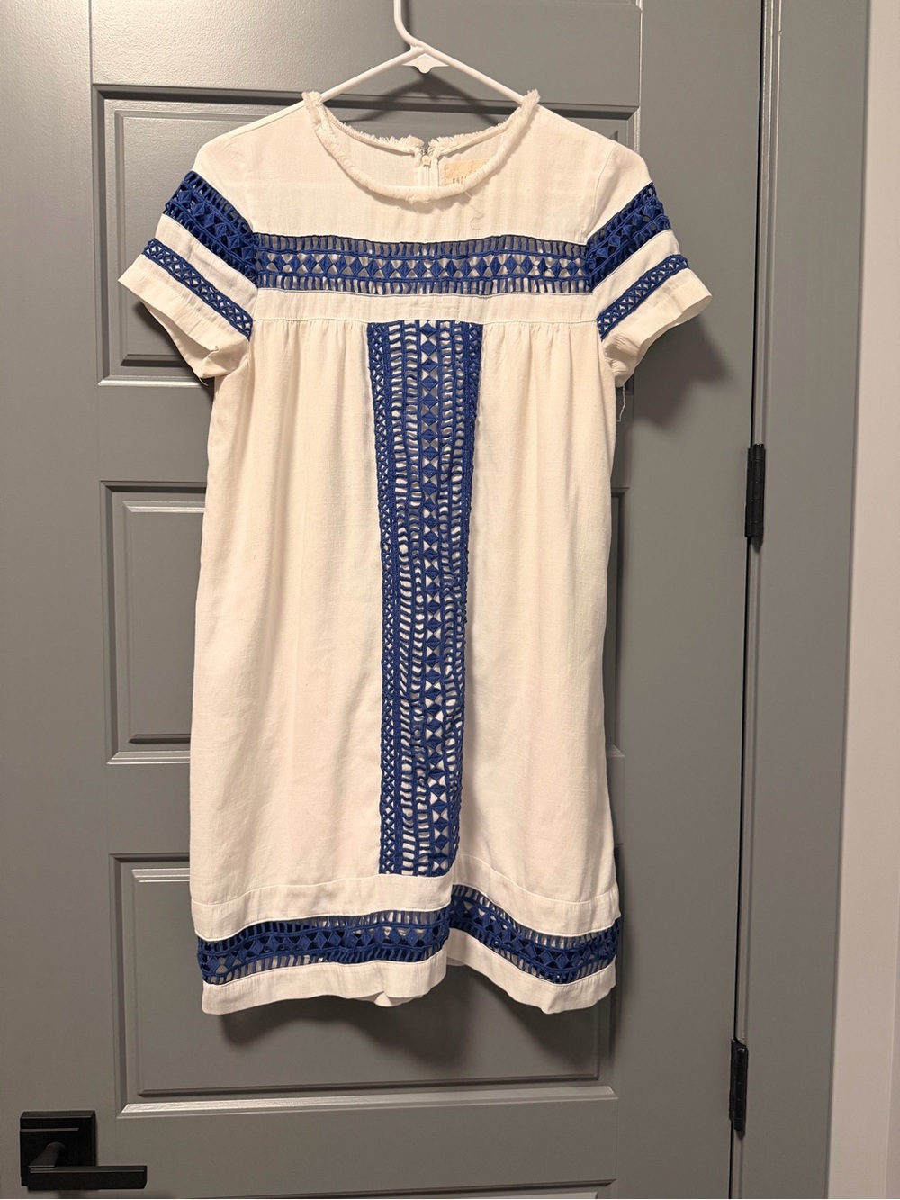 Moon River Shift Minidress SMALL